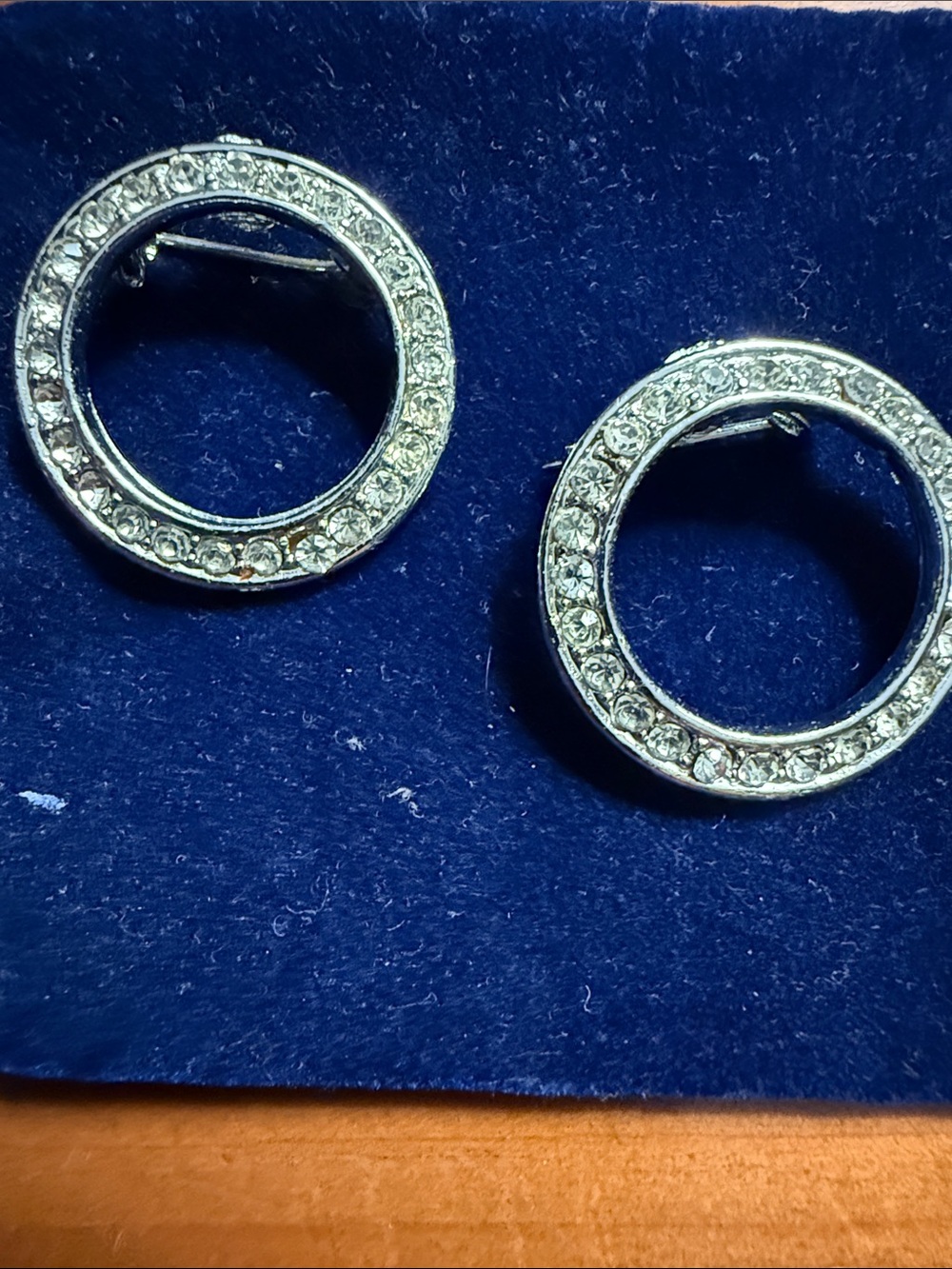Silver Crystal Circle Brooches - Unbranded